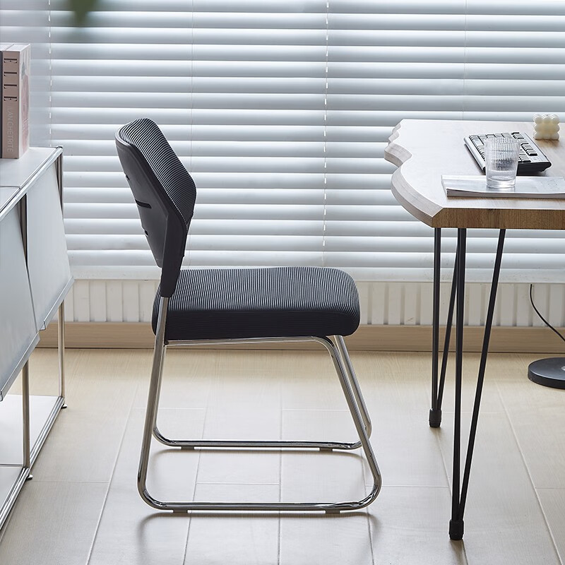 OFFICE CHAIR /كرسي مكتب
