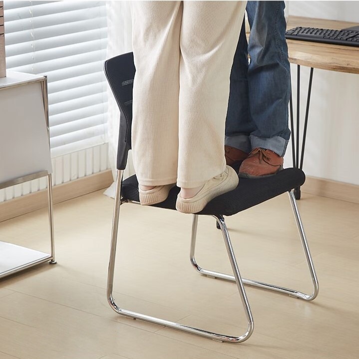2 pcs OFFICE CHAIR offer / كرسي المكاتب