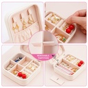 Accessories organizer box/ علبة تنظيم الاكسسوارات