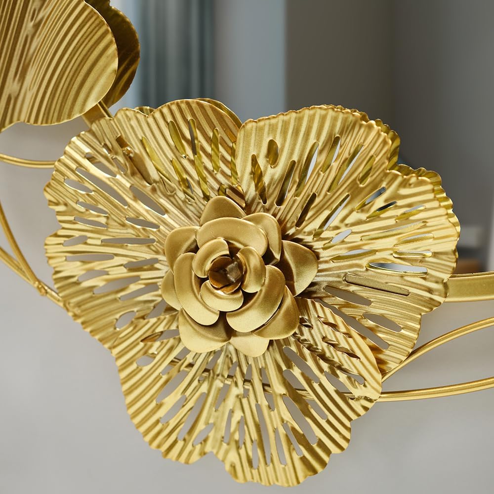 Gold Wall Mirror / مرآة الحائط الذهبية