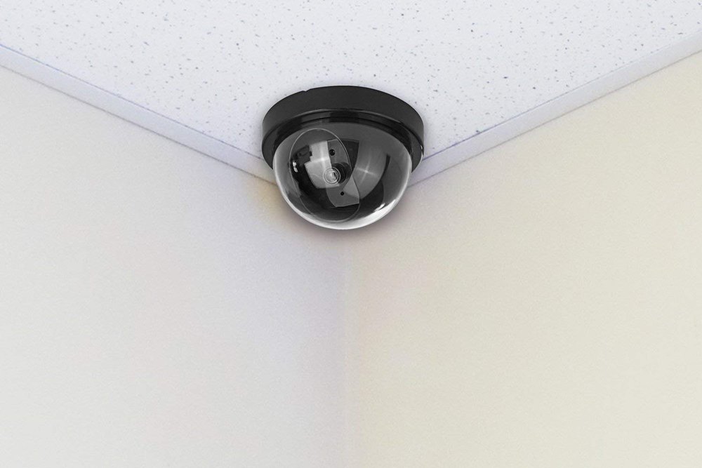 Fake Security Camera with Blinking Led/ كاميرا أمنية مزيفة مزودة بمصباح LED وامض