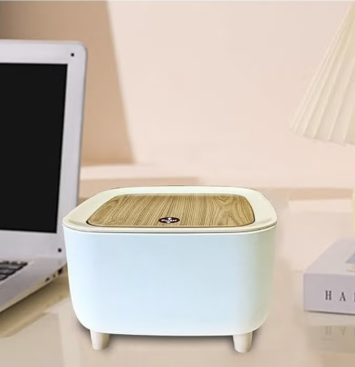 Mini Desk Trash Can /سلة مهملات مكتبية صغيرة