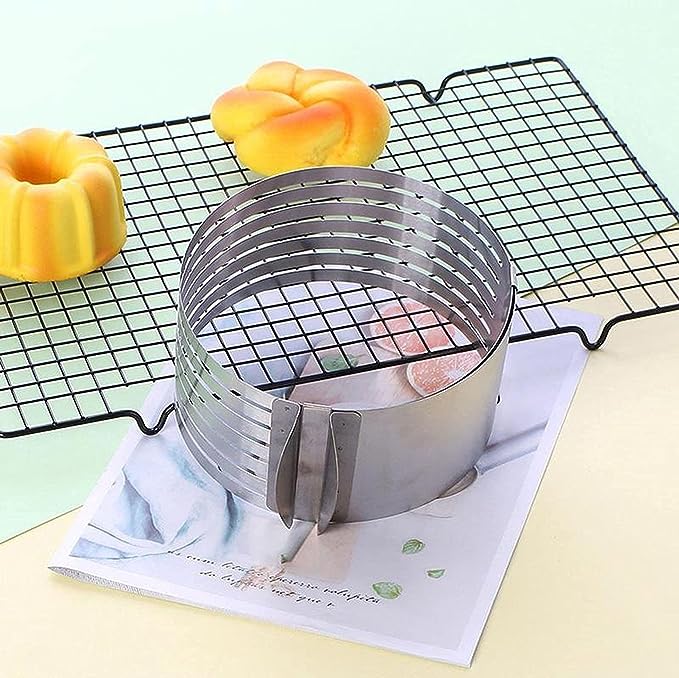CAKE SLICER/ قطاعة الكيك
