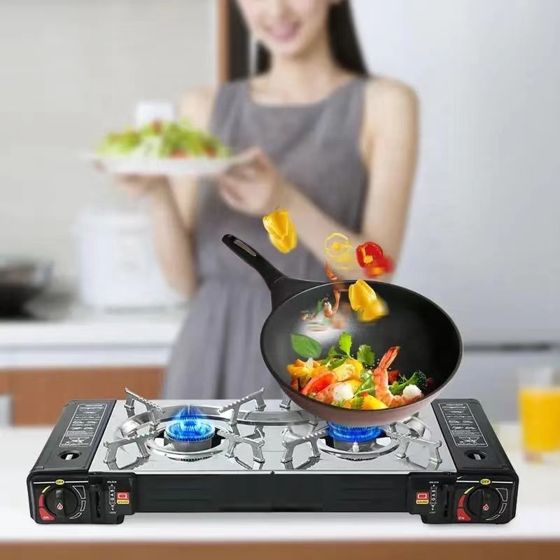 Portable Gas Double Burner Stove with Diecast Grill Plate /موقد غاز محمول شعلتين مع صفيحة شواء مصبوبة