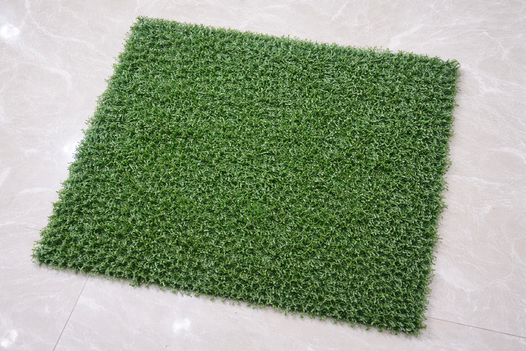 Military Green 1CM 30 needles /حشيش صناعي 