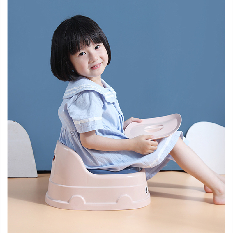 CHILDREN TOILET / حمام الأطفال