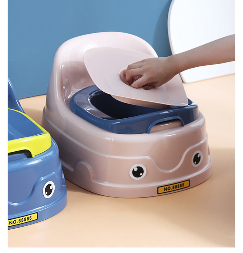 CHILDREN TOILET / حمام الأطفال