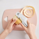 Garlic squeeze / مفرمة الثوم 