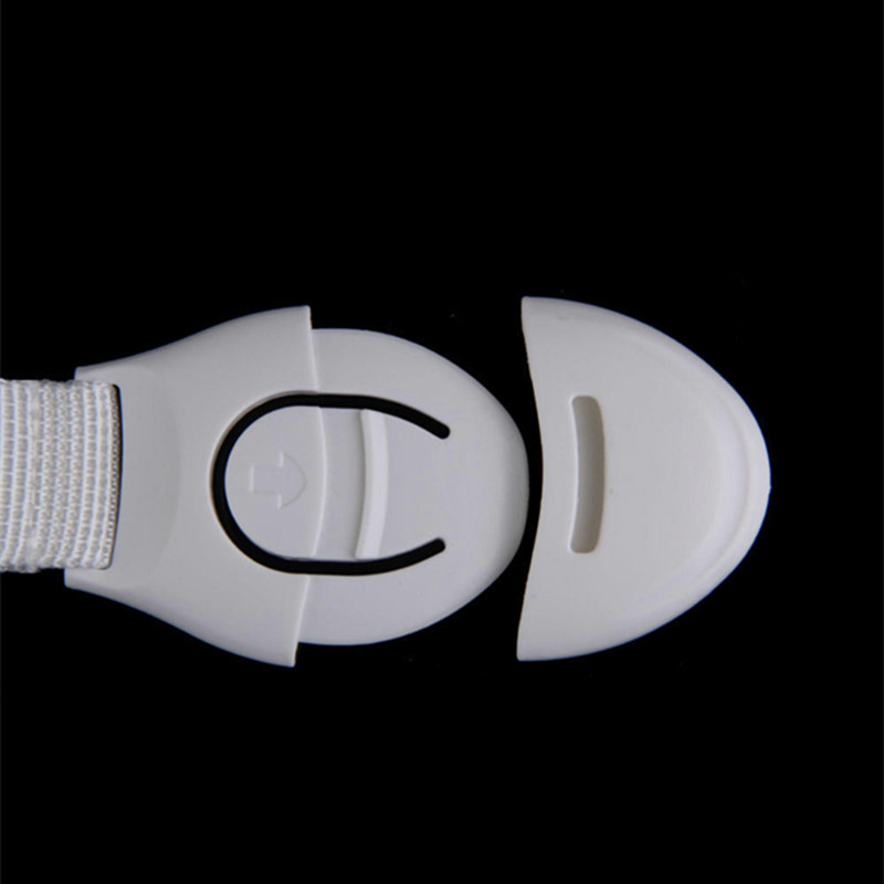 CLOTH BELT LOCK / قفل الأدراج عن الأطفال