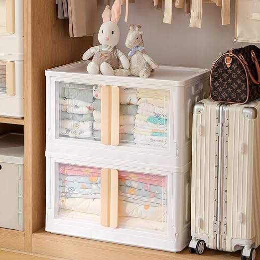 CLOTHES BOX / صندوق الملابس