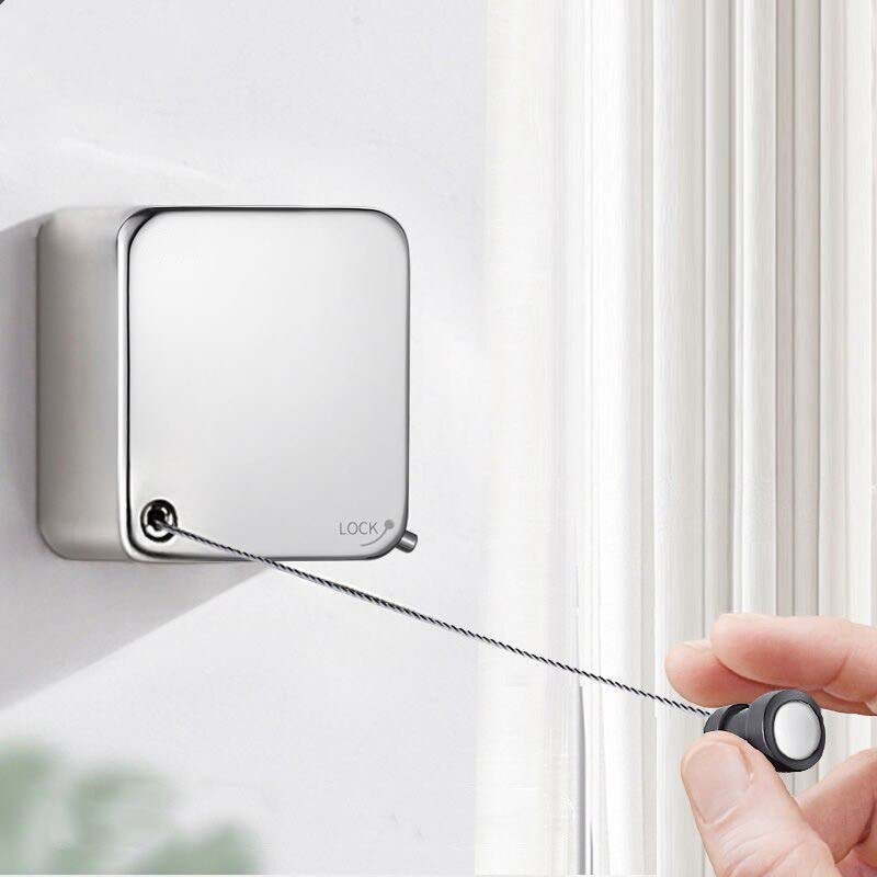 CLOTHES HANGER/حبل تعليق الملابس