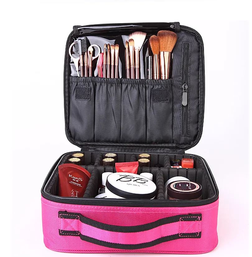 COSMETIC BAG/حقيبة مستحضرات التجميل
