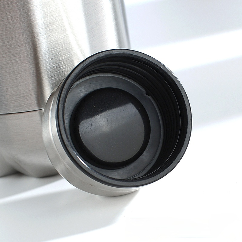 DOUBLE WALL STAINLESS STEEL VACUUM FLASK 750ML /زجاجه حفظ الحرارة