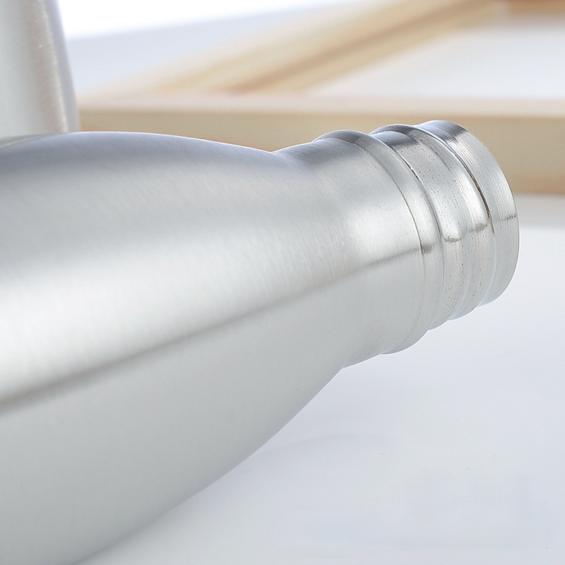 DOUBLE WALL STAINLESS STEEL VACUUM FLASK 750ML /زجاجه حفظ الحرارة