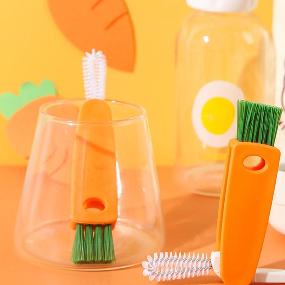 3 IN 1 CLEANING BRUSH / فرشاة التنظيف متعددة الاستخدام