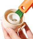3 IN 1 CLEANING BRUSH / فرشاة التنظيف متعددة الاستخدام