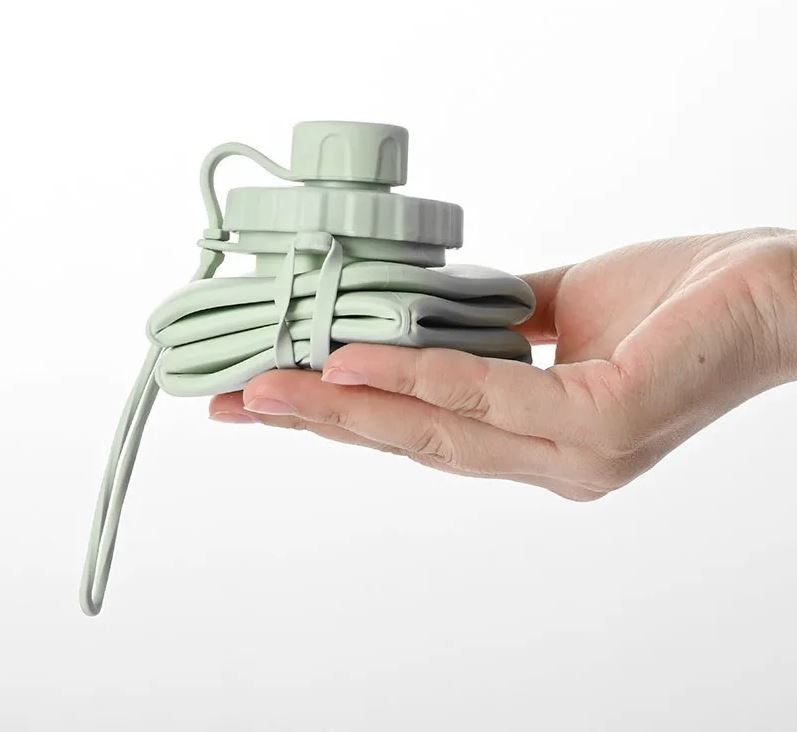 Foldable Water Bottle / علبة مياه قابلة للطي