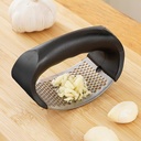 GARLIC PRESS / أداة هرس الثوم