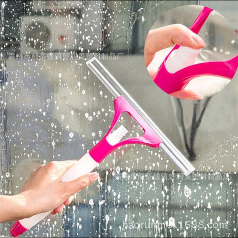 GLASS CLEANING BRUSH/ ممسحة تنظيف الزجاج