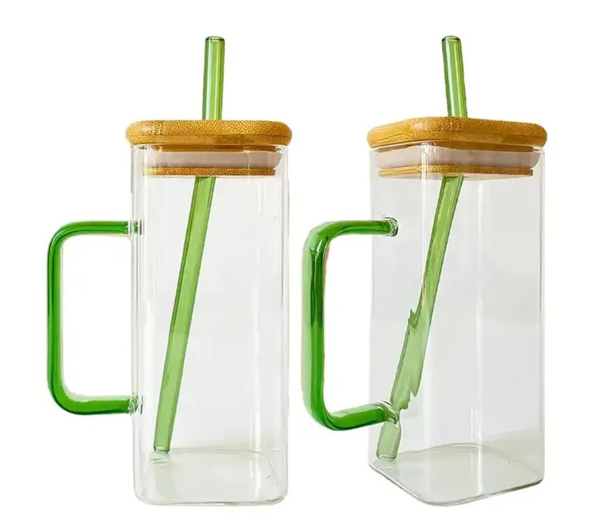 GLASS CUP WITH STRAW/ كأس زجاجي مع غطاء
