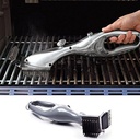 Grill cleaning brush/فرشاة تنظيف الشواية
