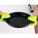 Kitchen Silicone Heat Resistant Gloves Clips/ قفازات مقاومة للحرارة من السيليكون