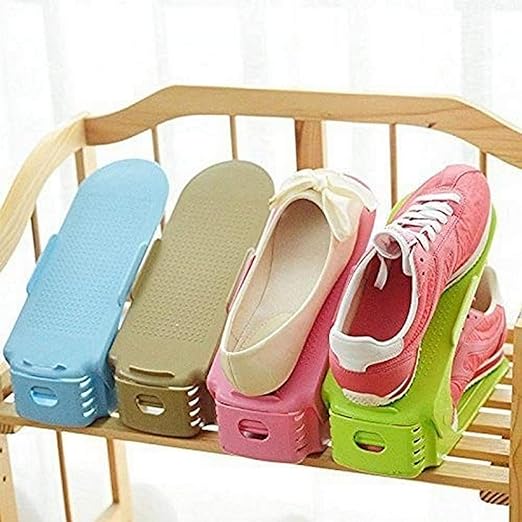 ONE TYPE CREATIVE SHOE FRAM/منظم الأحذية في الخزانة