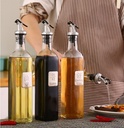 Oil bottle/زجاجة الزيت