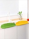 Oil-proof sink water splash guard baffle board/حاجز منع  تطاير الماء