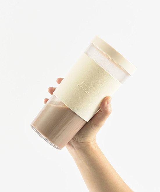 PORTABLE JUICER / خلاط محمول