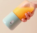 PORTABLE JUICER WITH USB CHARGER /  خلاط العصير المحمول