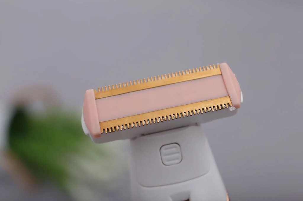 Pain Free Hair Remover / مكينة حلاقة شعر الجسم