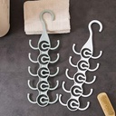 SCARF HANGER/علاقة الوشاح