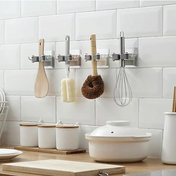 SINGLE BRUSH HOLDER/علاقة البروشات الفردية