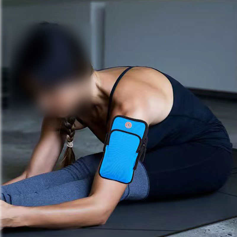 SPORTS ARM POCKET/جيوب الذراع الرياضية