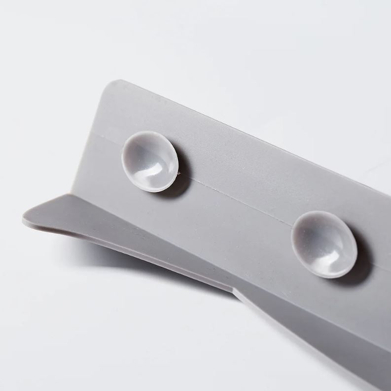 Silicone water baffle / حاجز منع تطاير الماء