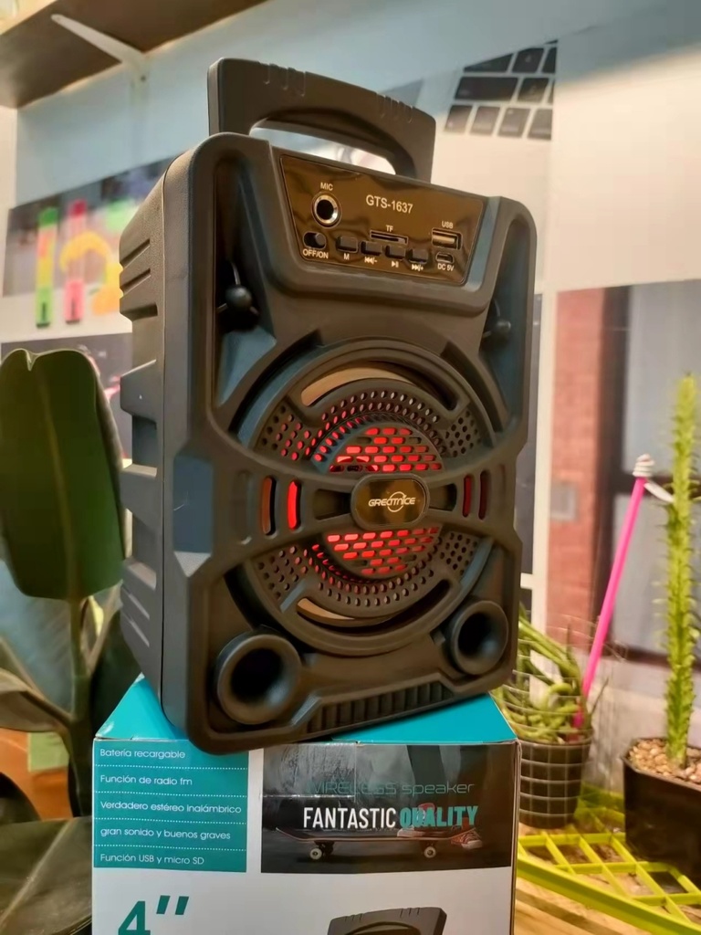 Speaker GTS-1637 / مكبر صوت