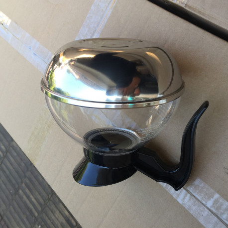 TEA POT / إبريق الشاي