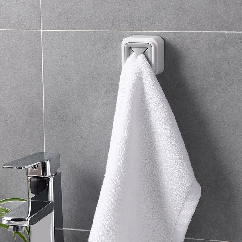 THE TOWEL HOLDER/علاقة مناشف التنظيف