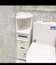TOILET CORNER STAND WOOD/ستاند الزاوية الخشبي
