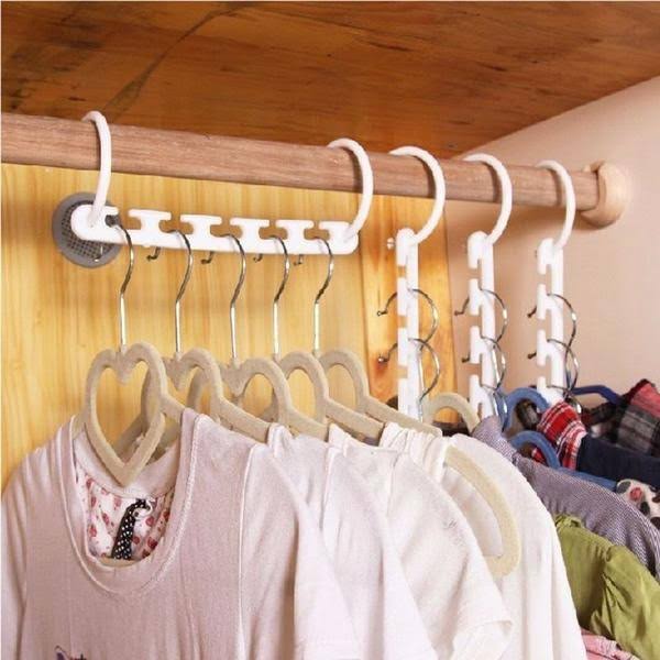 TRIPLES CLOSET SPACE/مساحة خزانة ثلاثية