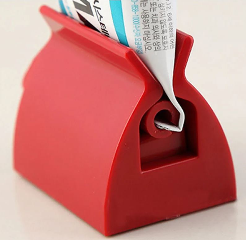 Toothpaste dispenser/عصارة معجون الاسنان