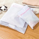 CLOTHES WASHING BAG/كيس غسيل الملابس
