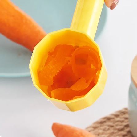 VEGETABLES AND FRUIT PEELER/ مقشرة الخضار والفواكه