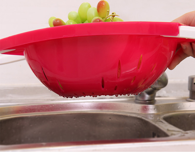 Vegetable Laundry Basket With Handle/سلة غسيل الخضار بمقبض