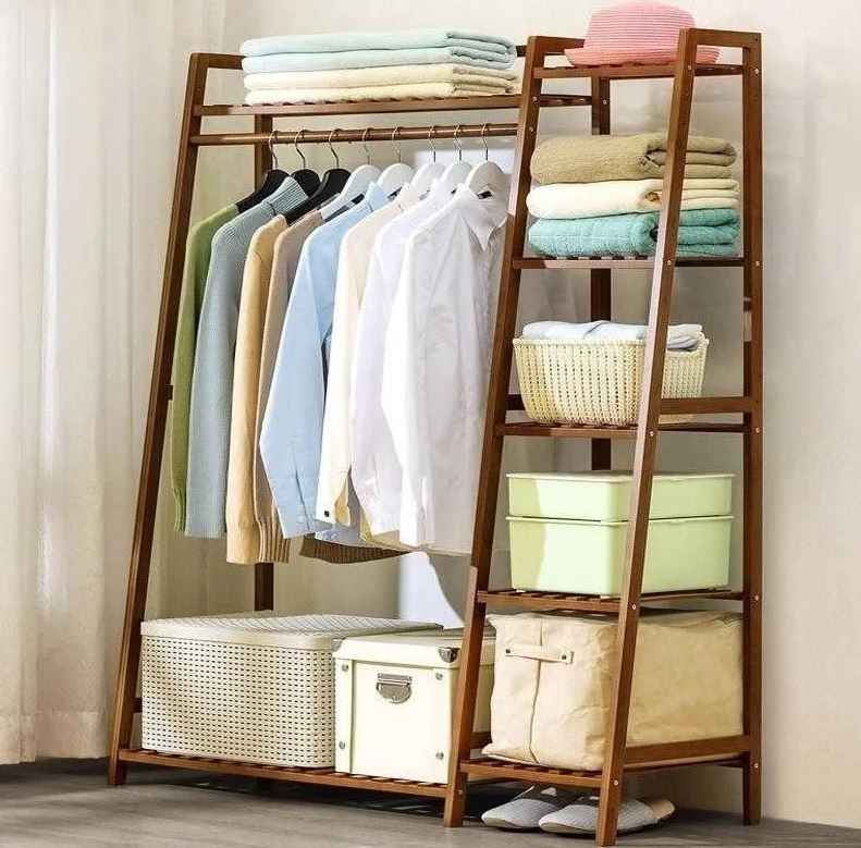 WOODEN CLOTHES STAND / ستاند الملابس الخشبي