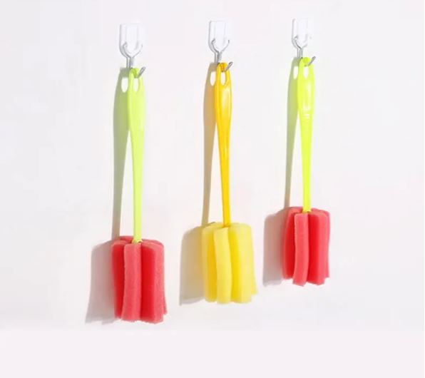 adhesive hook/علاقات لاصقة