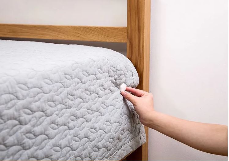 BED SHEET HOLDER/حامل فراش السرير