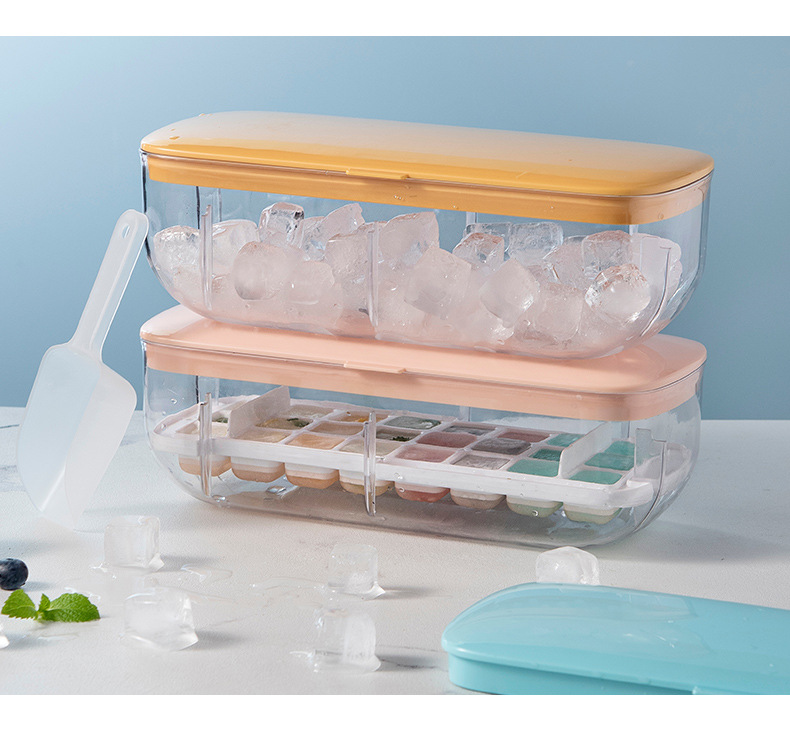 ice cube making box/صندوق عمل مكعبات الثلج