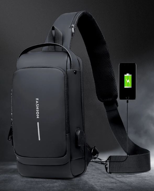 Chest Pocket Fashion Bag/حقيبة أنيقة بجيب على الصدر